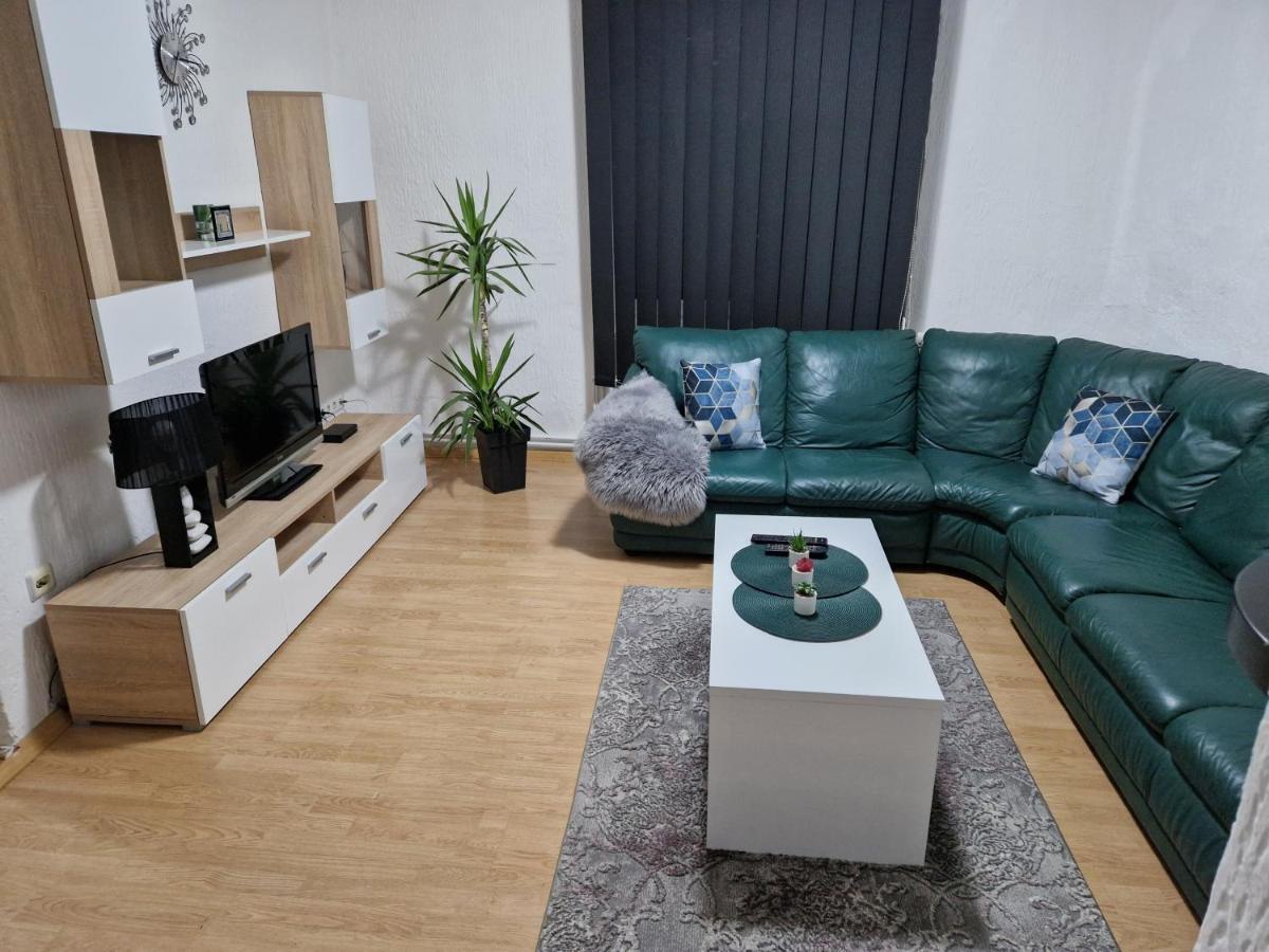 Kuca Na Dan Apartment Sid ภายนอก รูปภาพ